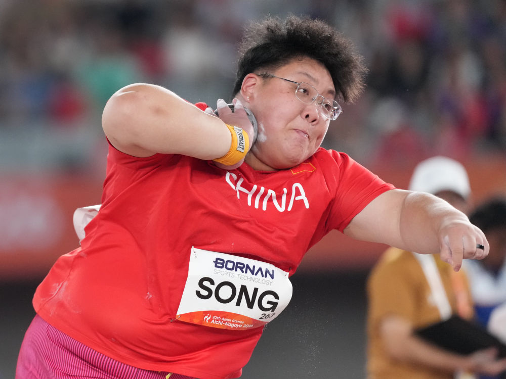 9月25日、決勝で試技に臨む中国の宋佳媛選手(撮影・雒圓)。