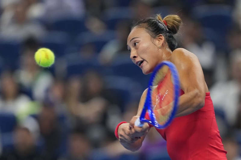 中国女子テニスの鄭欽文選手がチャイナ・オープンで初優勝