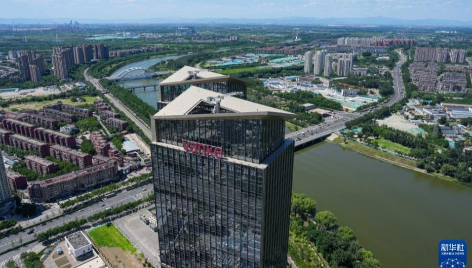 「未来の都市」の輪郭を表しつつある北京副都心                    北京城市副都心の建設計画が2016年にスタートしてから、今年で十周年を迎えた。詳細>