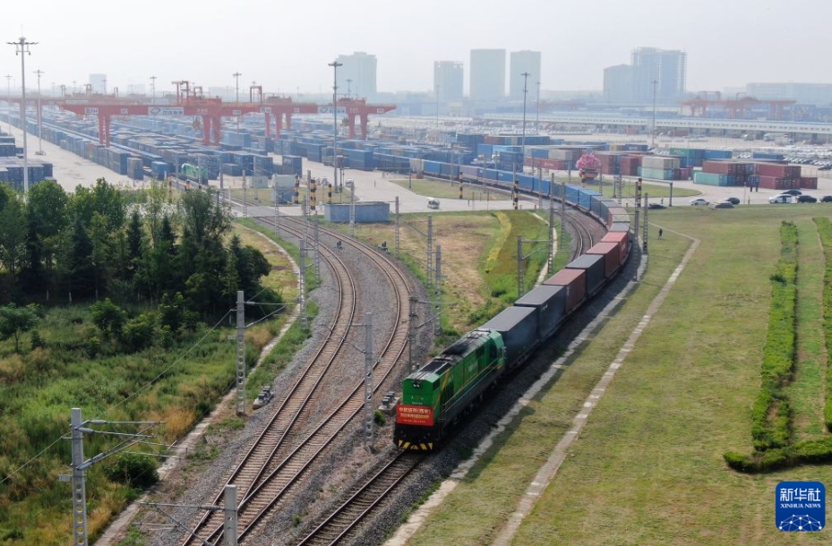 国際定期貨物列車「中欧班列（西安）」の今年の運行本数が3千本を突破