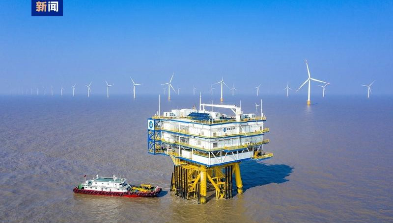 アジア初！中国の洋上風力発電プロジェクト、累計発電量が100億kWh突破                    アジアで初めてフレキシブル直流（DC）送電技術を採用した洋上風力発電プロジェクト「三峡新エネルギー江蘇如東800メガワット洋上風力発電プロジェクト」の累計発電量が8月11日、100億キロワット時（kWh）を突破した。詳細>