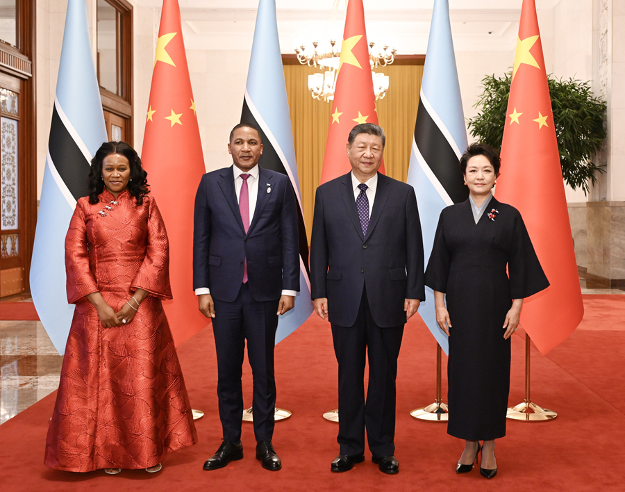 習近平国家主席がボツワナのボコ大統領と会談